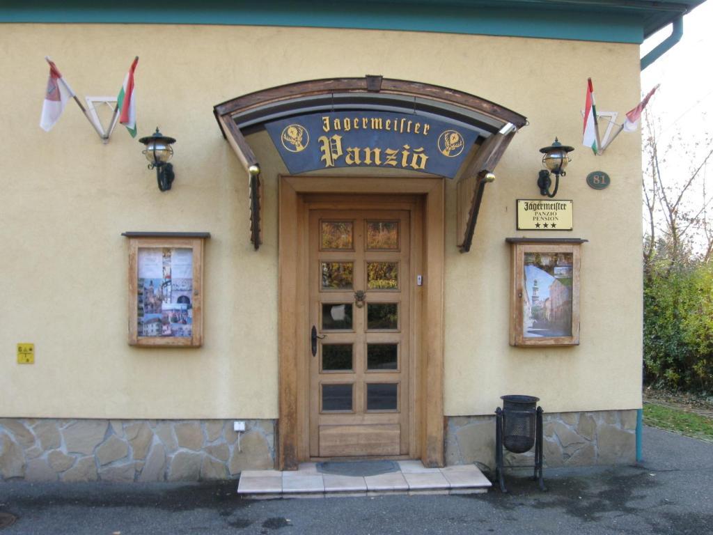 Jagermeister Panzio Hostal Sopron Exterior foto